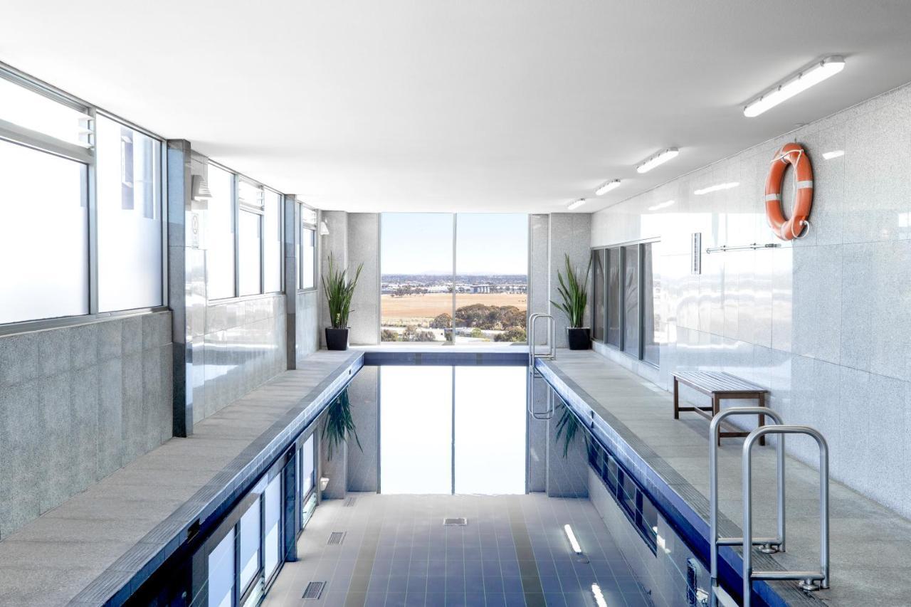 Mantra Melbourne Airport Hotell Exteriör bild