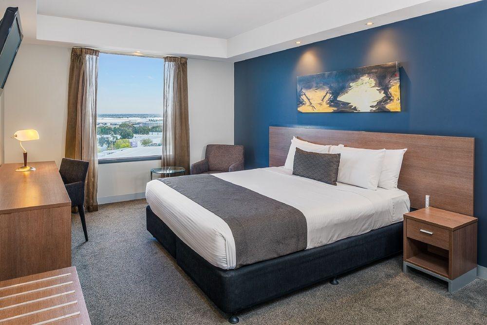 Mantra Melbourne Airport Hotell Exteriör bild