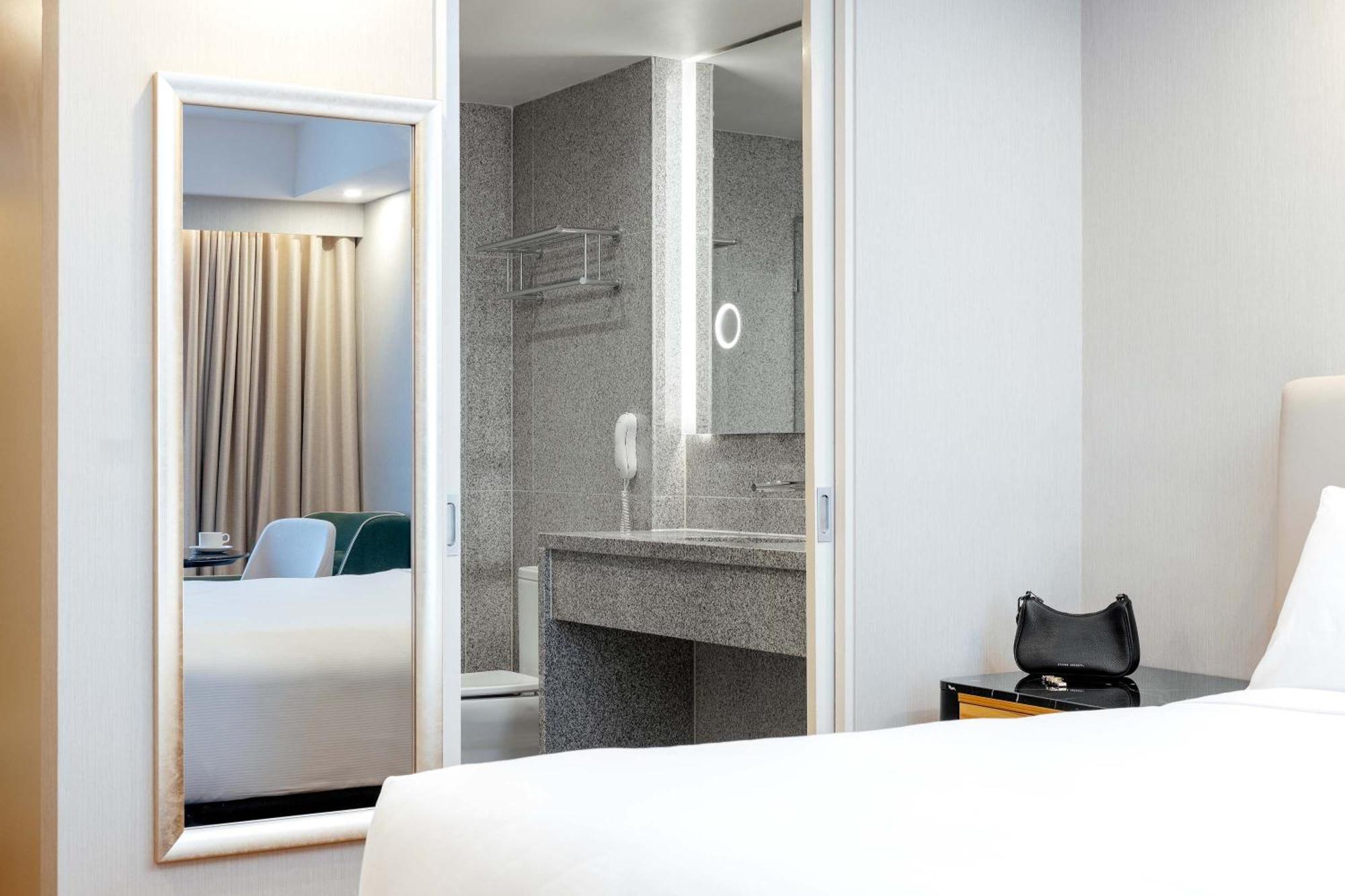 Mantra Melbourne Airport Hotell Exteriör bild