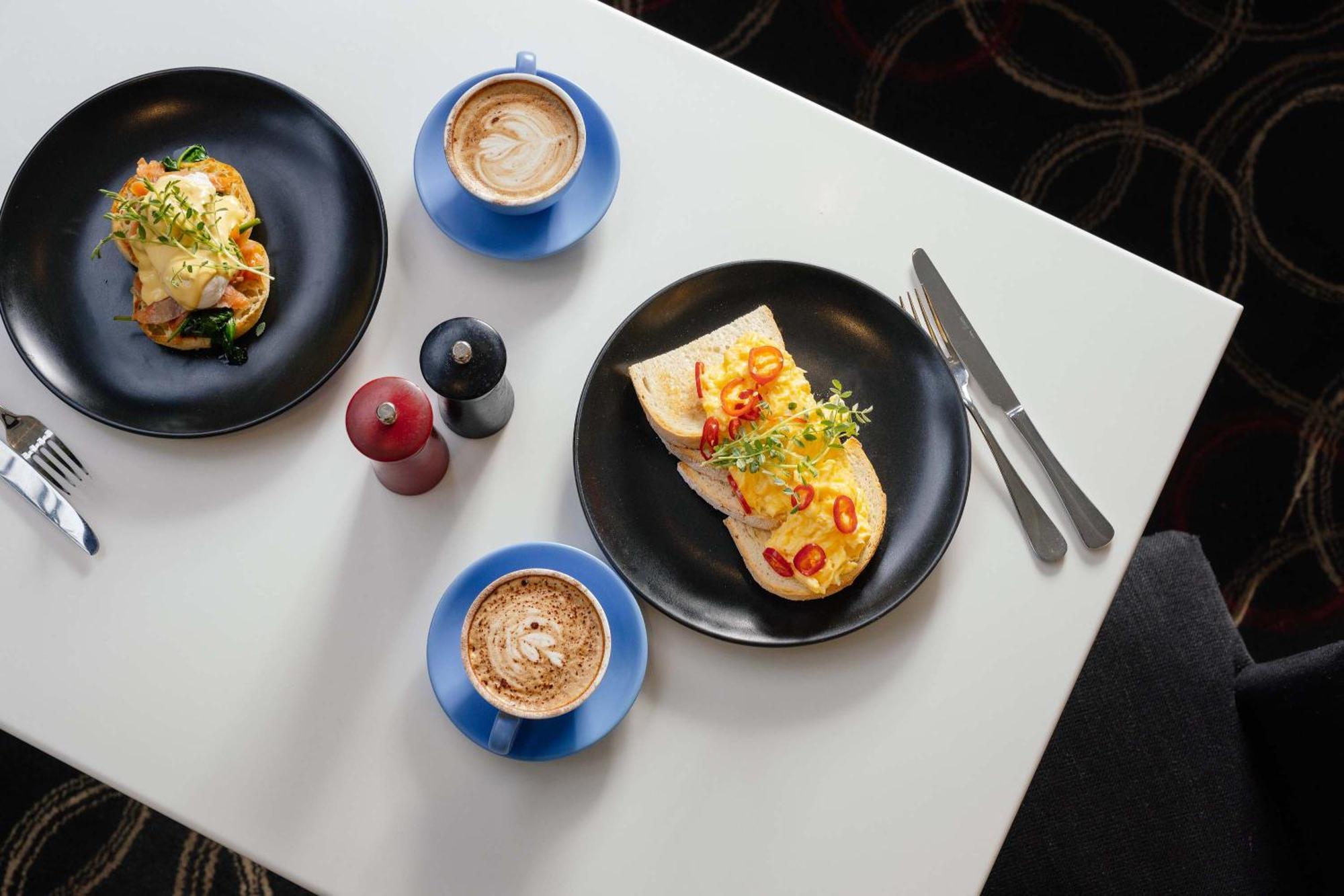 Mantra Melbourne Airport Hotell Exteriör bild