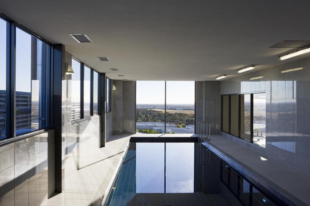 Mantra Melbourne Airport Hotell Exteriör bild