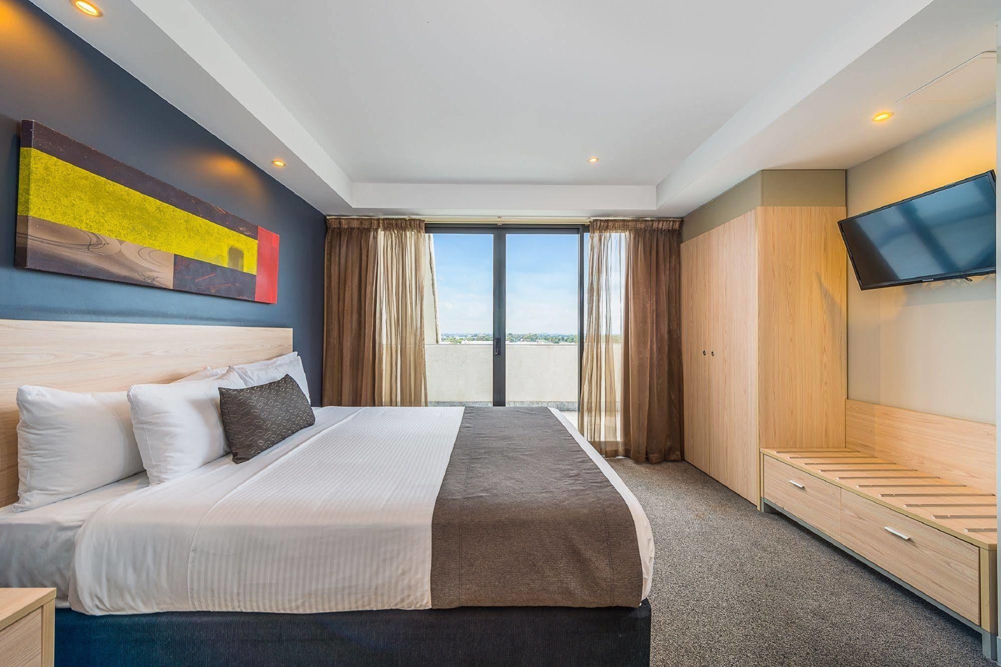 Mantra Melbourne Airport Hotell Exteriör bild